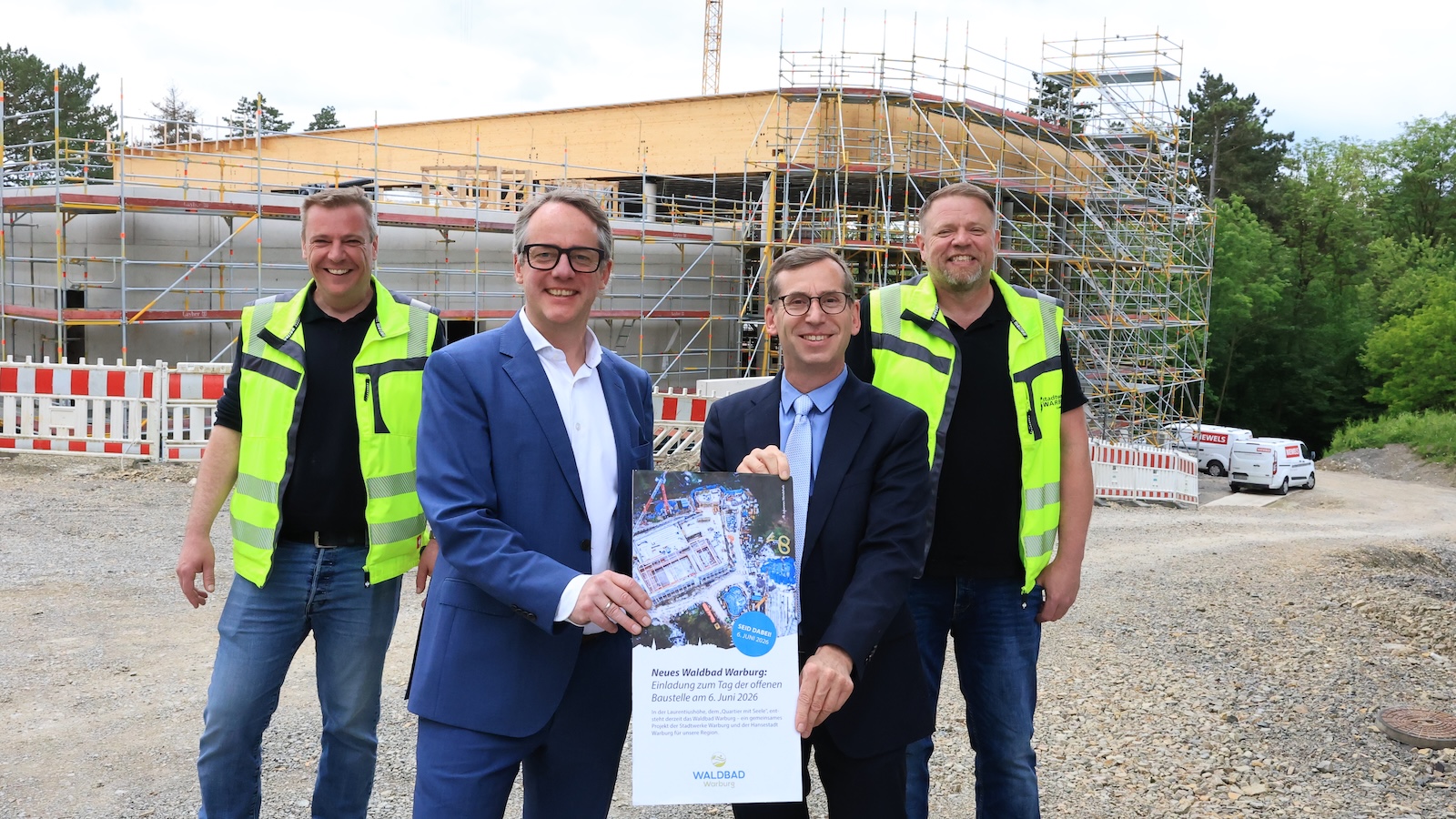 Tag der offenen Baustelle am neuen Waldbad Warburg am 6. Juni 