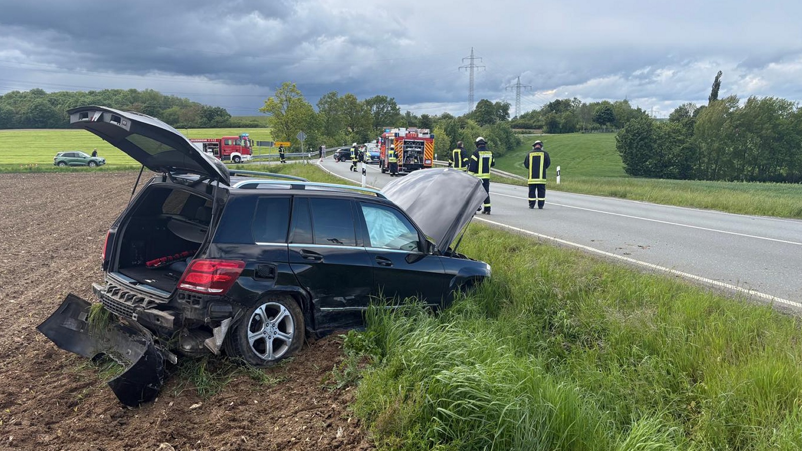 Schwerer Unfall auf der B7 bei Calenberg