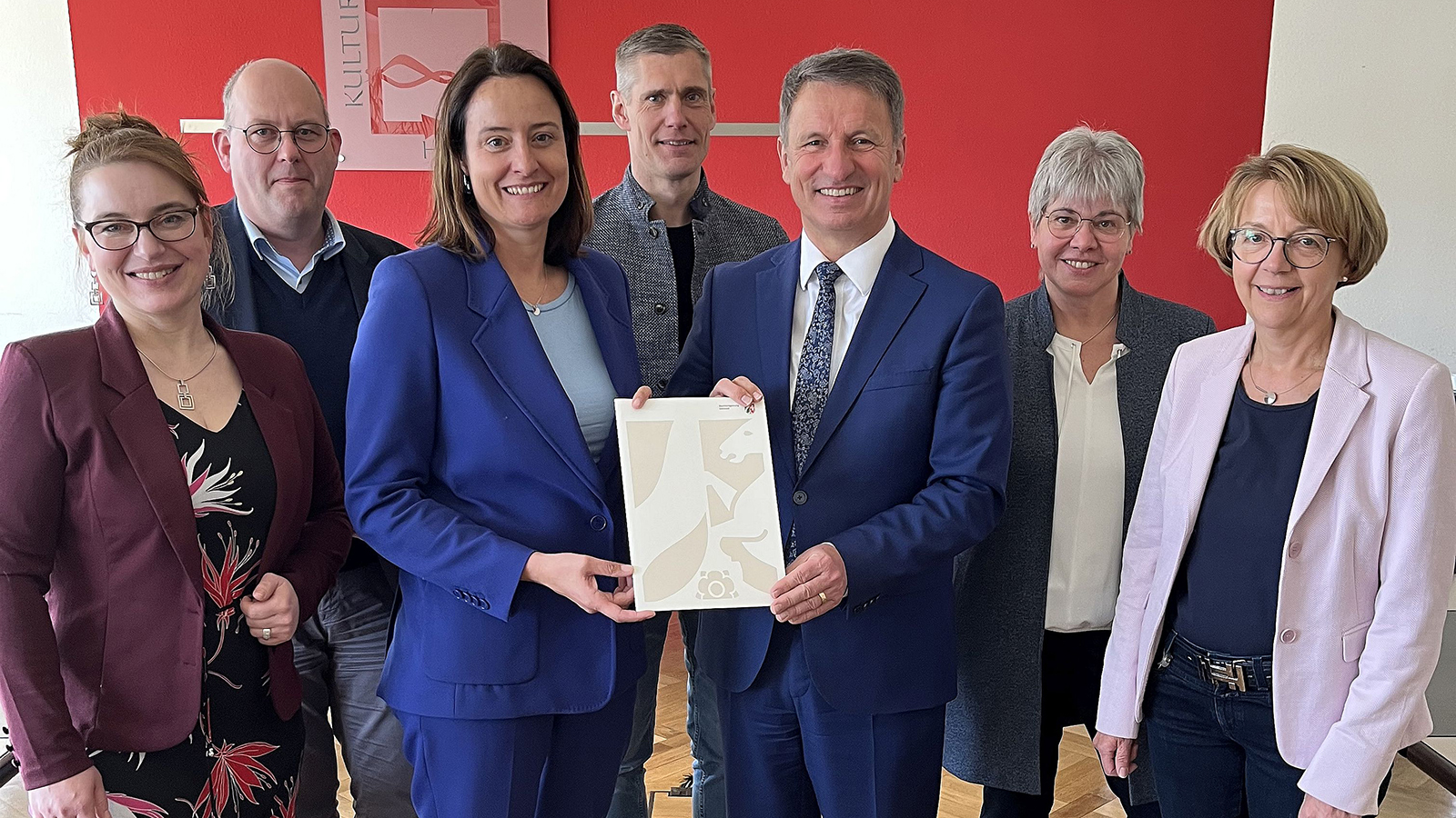 2,6 Millionen Euro für Berufskollegs: Kreis Höxter investiert in modernes „LogIT-Lab“